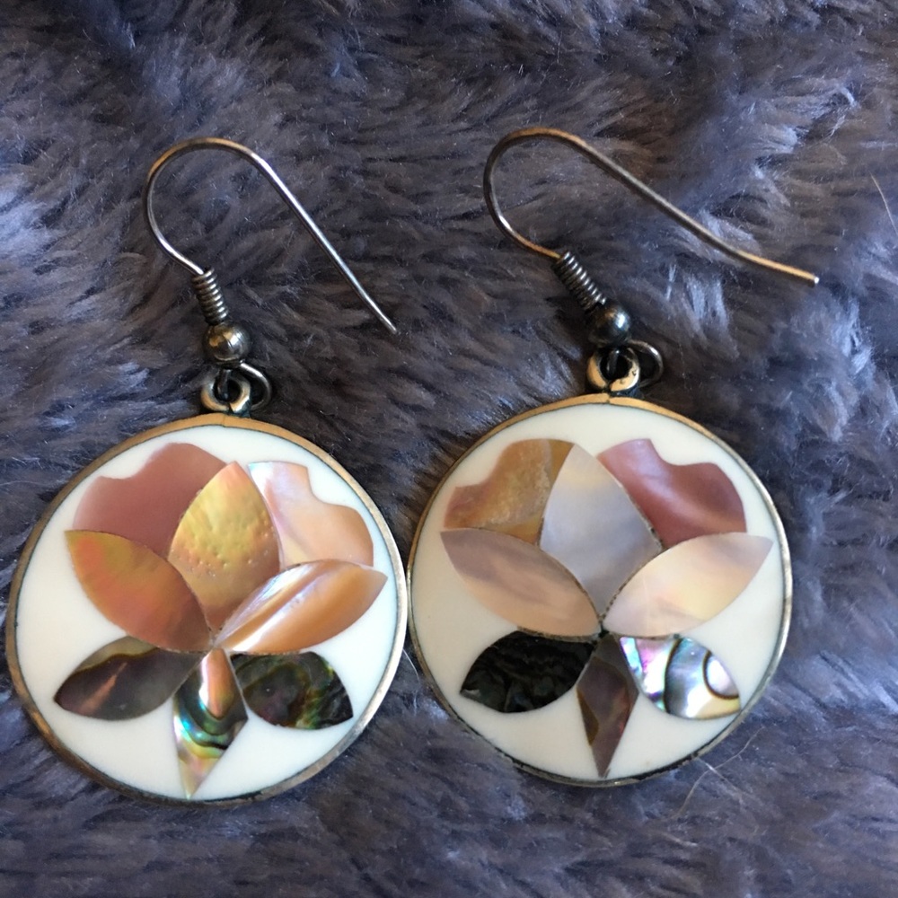 ❗️SOLD❗️Mexican Alpaca Silver Earrings